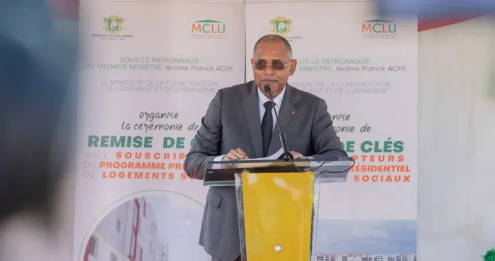 remise-de-cles-de-5000-logements-sociaux-ouattara-concretise-le-reve-de-milliers-divoiriens