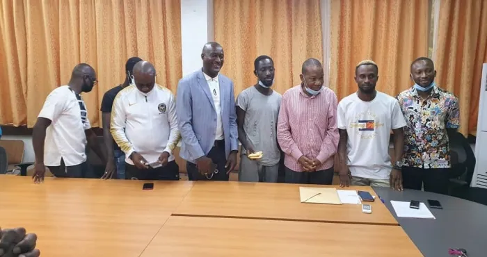 apres-leur-greve-de-la-faim-des-presidents-de-clubs-au-secours-de-lafrica