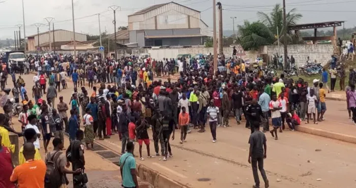 san-pedro-sous-haute-tension-apres-la-mort-dun-motocycliste