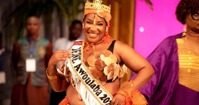 reine-awoulaba-2025-dje-wohou-anne-marie-la-nouvelle-icone-de-la-beaute