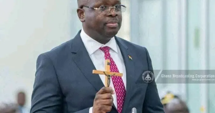ghana-2-ministres-meurent-dans-un-accident