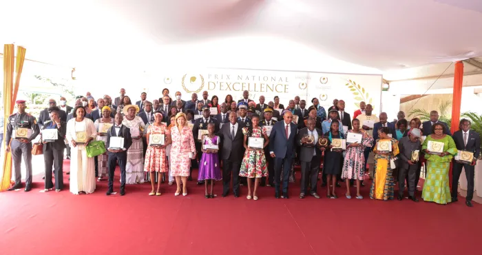 journee-nationale-de-lexcellence-un-prix-contre-la-corruption-et-la-bonne-gouvernance-verra-le-jour