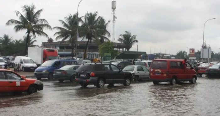 pluie-diluvienne-sur-abidjan-voici-le-point-de-la-situation