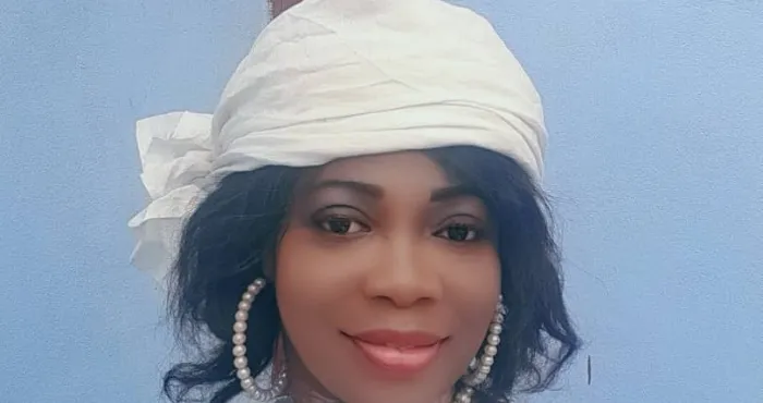 party-de-ouf-parler-business-dans-un-cadre-convivial-comment-bernadette-dje-veut-illuminer-abidjan