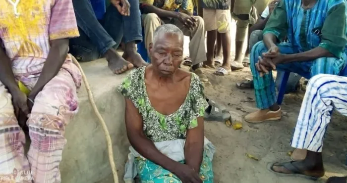 cote-divoire-une-octogenaire-plaide-pour-la-prise-en-charge-de-ses-petits-enfants-orphelins-suite-a-lattaque-de-sipaldouo