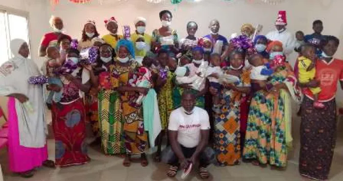 sinematiali-le-corps-medical-cadeaute-40-bebes