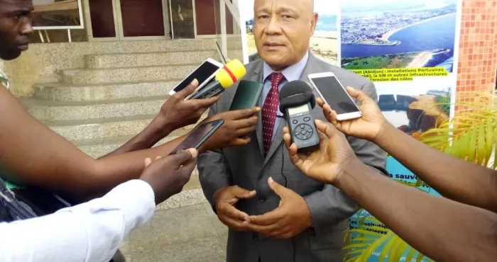 cote-divoire-erosion-cotiere-les-maires-sorganisent-en-reseau-face-a-lavancee-de-lerosion-cotiere