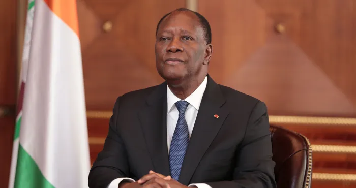 visite-de-travail-le-president-ouattara-a-quitte-abidjan-pour-libreville-ce-lundi