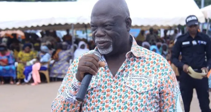 le-ministre-gouverneur-legre-philippe-confie-a-kandia-camara-dites-a-ouattara-quil-sera-notre-candidat-en-2025