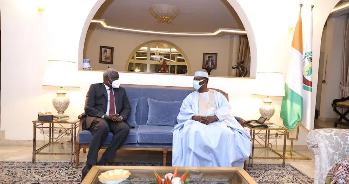 le-chef-de-letat-a-eu-un-entretien-avec-le-president-de-la-commission-de-lunion-africaine