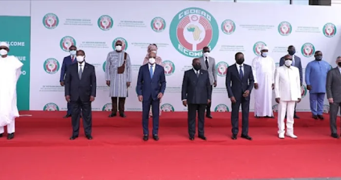 la-cedeao-pour-un-retour-a-lordre-constitutionnel-au-mali-communique