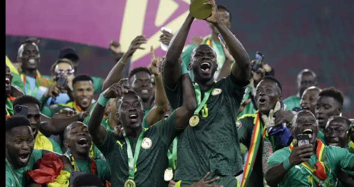 can-2022-enfin-la-consecration-pour-des-senegalais-ivres-de-bonheur