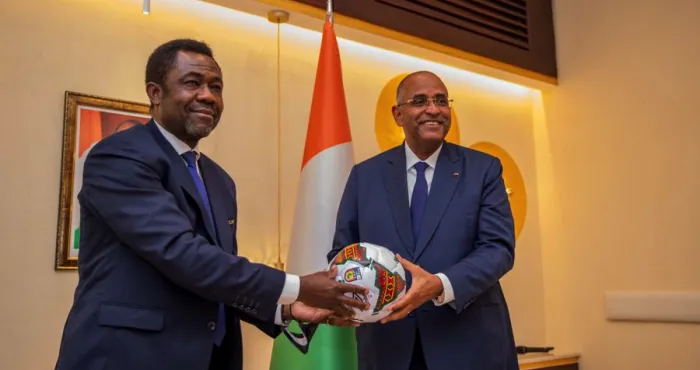 cote-divoire-can-2023-la-caf-satisfaite-de-letat-davancement-des-travaux-des-infrastructures