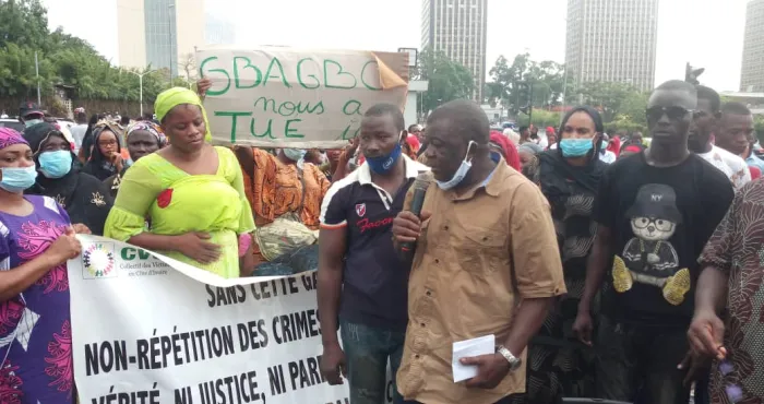 retour-de-gbagbo-en-ci-des-victimes-de-la-crise-post-electorale-en-colere-nous-serons-a-laeroport-pour-aller-chercher-gbagbo-et-lenvoyer-a-la-maca