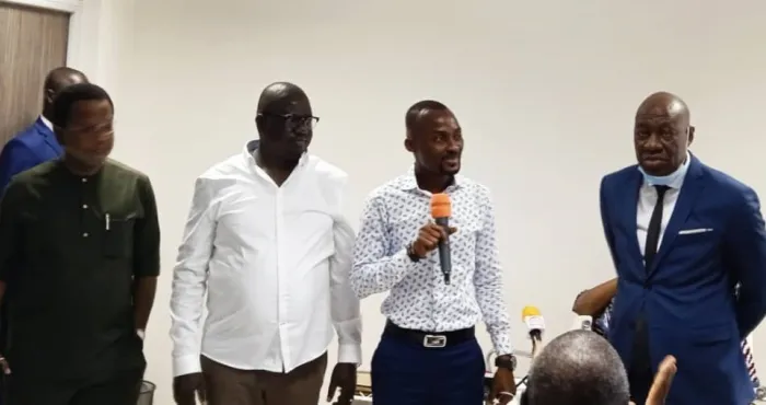 abidjan-et-san-pedro-la-strategie-des-manutentionnaires-pour-booster-les-ports-ivoiriens
