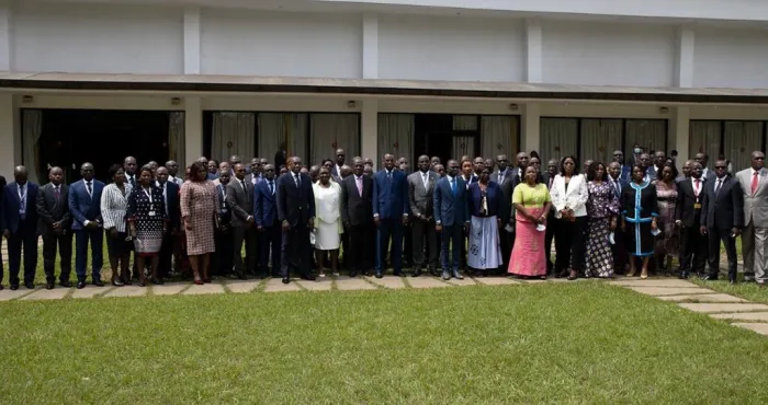 gestion-financiere-les-controleurs-financiers-aux-portes-des-mairies-conseils-regionaux