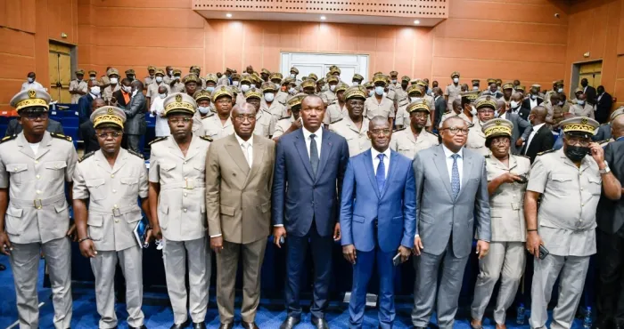 lutte-contre-le-terrorisme-le-gouvernement-met-le-corps-prefectoral-en-mission