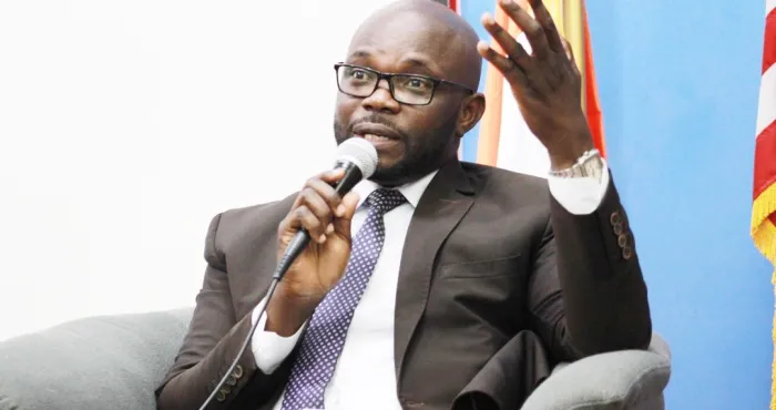 prof-pierre-adou-linguiste-a-propos-des-langues-maternelles-aucun-peuple-ne-sest-developpe-avec-la-langue-des-autres