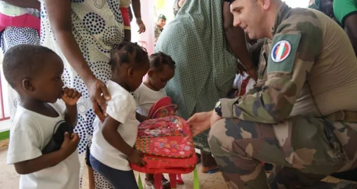 le-43e-bima-comble-les-enfants-de-lorphelinat-dadiake
