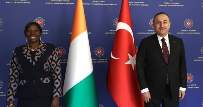 eco-diplomatie-kandia-camara-presente-les-potentialites-de-son-pays-aux-turcs
