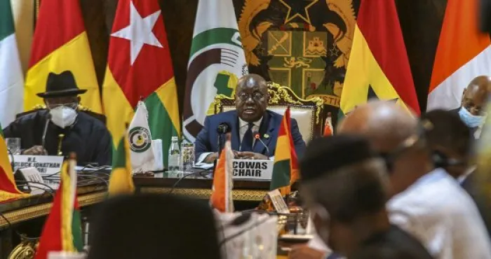 sommet-de-la-cedeao-sur-la-transition-au-mali-prevu-vendredi-accord-en-vue