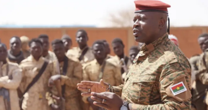burkina-80-civils-et-militaires-tues-en-trois-semaines