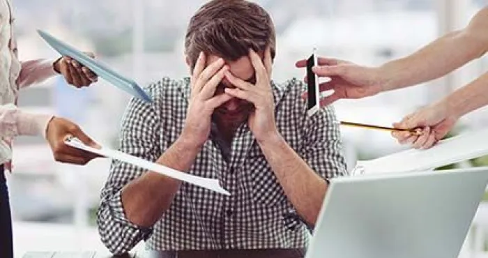 travailler-plus-de-55-heures-par-semaine-augmente-le-risque-de-deces-selon-loms