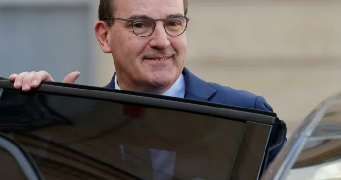 france-le-premier-ministre-jean-castex-a-presente-la-demission-de-son-gouvernement