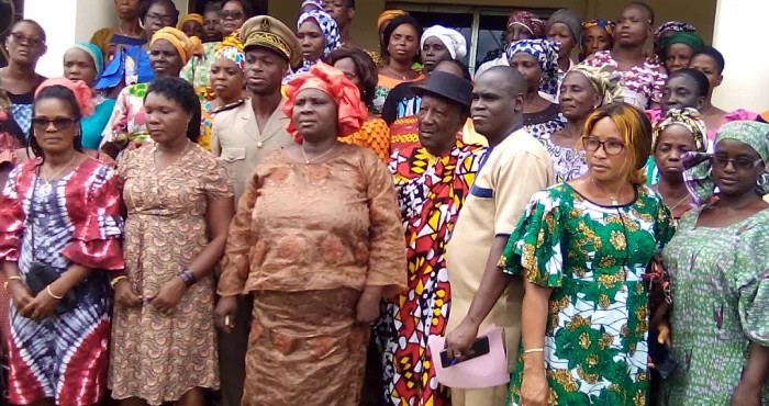 gagnoa-les-femmes-preparent-un-hommage-a-ouattara