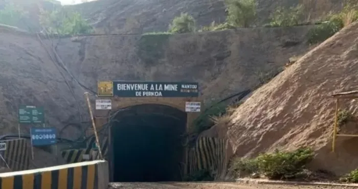 burkina-faso-dans-le-village-de-perkoa-le-sort-des-mineurs-disparus-a-tout-fige