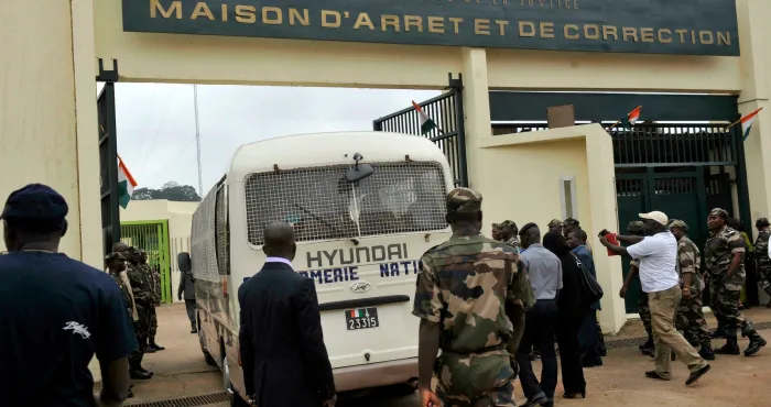 condamne-a-10-ans-de-prison-pour-trafic-de-drogue-comment-tambedou-mohamed-sest-evade-de-la-maca-selon-le-ministere-de-la-justice-communique