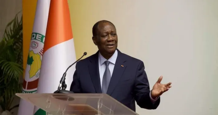 agressions-contre-les-nigeriens-en-ci-alassane-ouattara-hausse-le-ton-de-fermes-consignes-passees-aux-grands-commandements-de-larmee