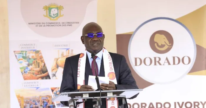 cote-divoire-transformation-de-cajou-une-usine-de-transformation-de-cajou-ouvre-ses-portes-a-toumodi