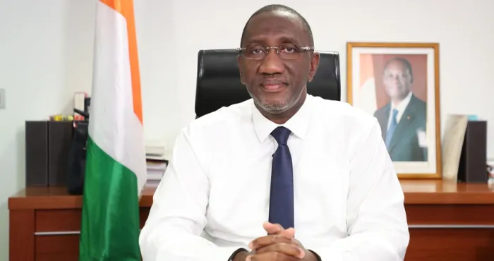 face-a-la-cherte-de-la-vie-le-gouvernement-encourage-les-ivoiriens-a-consommer-local