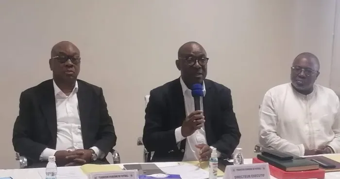 football-professionnalisation-des-clubs-la-revolution-yacine-idriss-diallo-en-marche