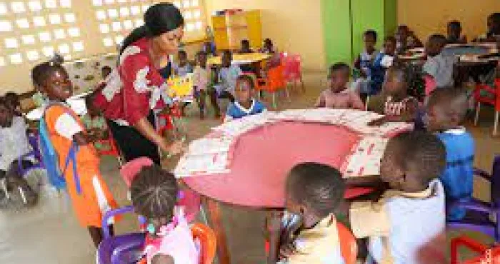 enseignement-prescolaire-les-ecoles-se-rapprochent-des-populations