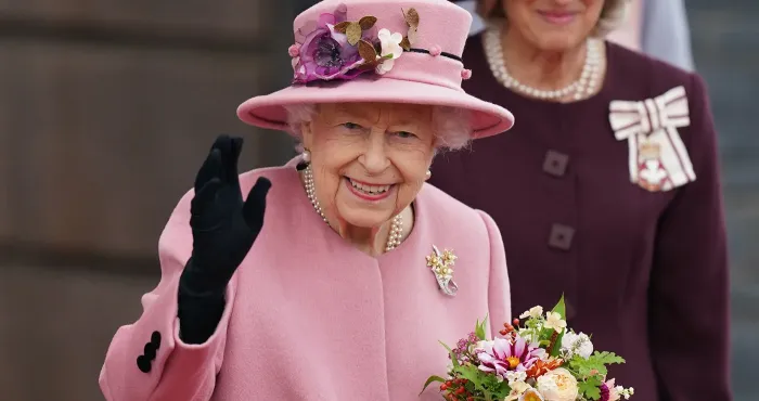 angleterre-la-sante-de-la-reine-elizabeth-ii-fragilisee