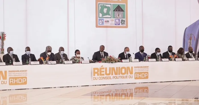 investiture-des-secretaires-departementaux-ouattara-et-le-rhdp-en-demonstration-de-force-a-lhotel-ivoire