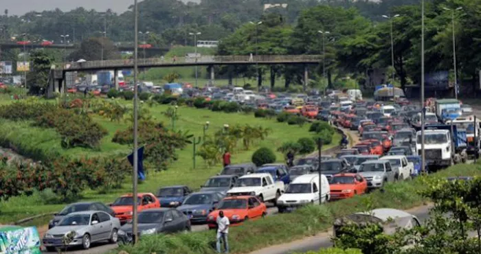 resurgence-des-embouteillages-abidjan-victime-des-travaux-durbanisation