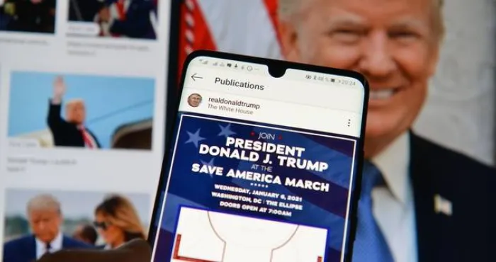 facebook-suspend-donald-trump-pour-deux-ans