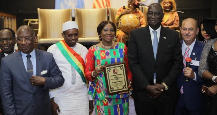 leadership-feminin-kandia-camara-recoit-un-prix-a-new-york