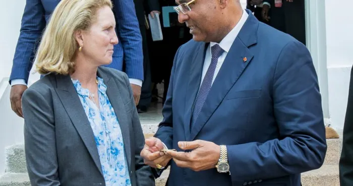 renforcement-de-la-cooperation-entre-la-cote-divoire-et-les-usa-patrick-achi-echange-avec-une-delegation-de-lusaid