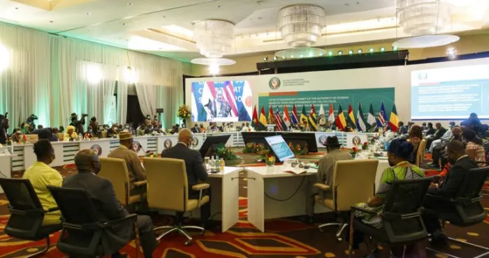 cedeao-le-sommet-extraordinaire-de-dakar-annule-voici-les-raisons