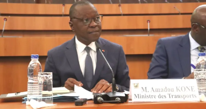 cote-divoire-aviation-civile-le-nouveau-code-de-laviation-civile-et-le-nouveau-systeme-de-transport-intelligent-adoptes-par-le-parlement