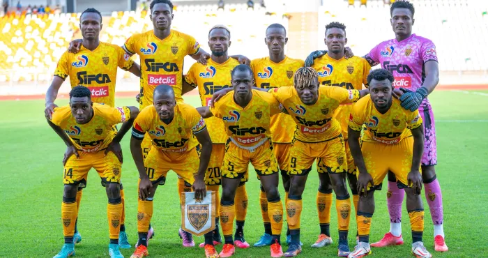 battus-par-le-horoya-les-mimos-reverses-en-coupe-caf