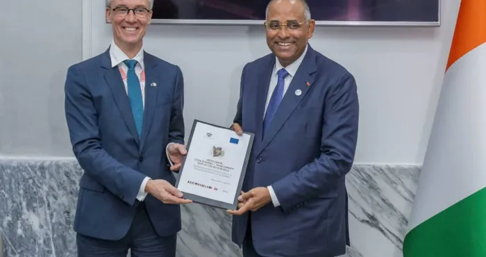 durabilite-du-cacao-la-team-europe-mobilise-450-millions-deuros-pour-appuyer-la-strategie-de-la-cote-divoire