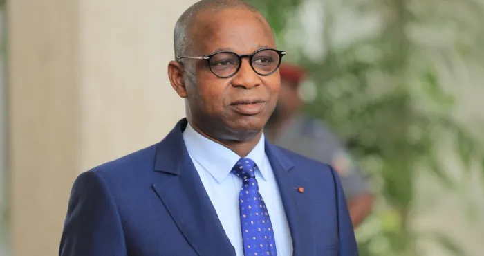 sante-le-ministre-adama-camara-fait-des-precisions-sur-la-cmu