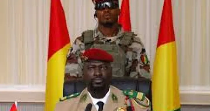 transition-en-guinee-les-militaires-promettent-rendre-le-pouvoir-dans-24-mois