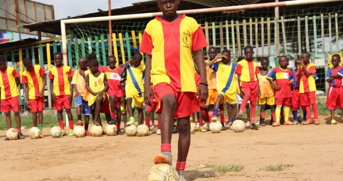 partenariat-sportif-lacademie-zeze-gnahore-sallie-a-yopougon-fc