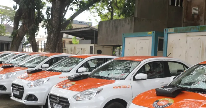 transport-50-taxis-neufs-pour-satisfaire-les-abidjanais